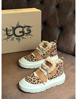 Ugg İTHAL