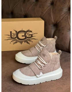 Ugg İTHAL