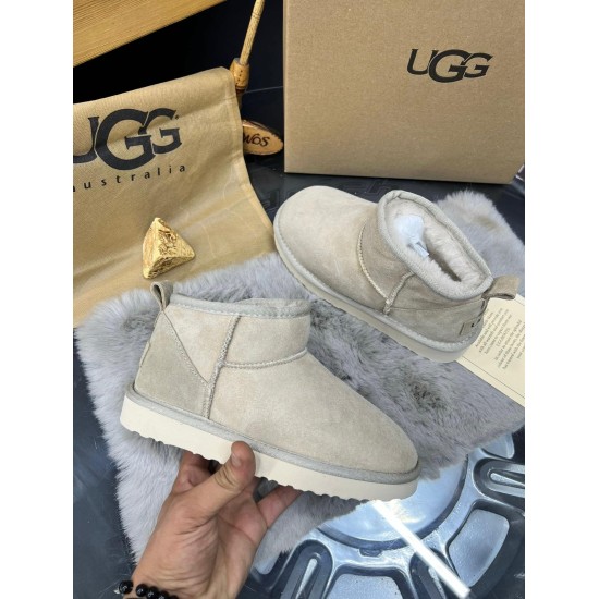 Ugg İTHAL