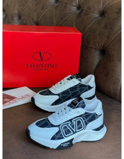 Valentino İTHAL