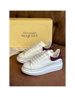 Alexander McQueen İTHAL